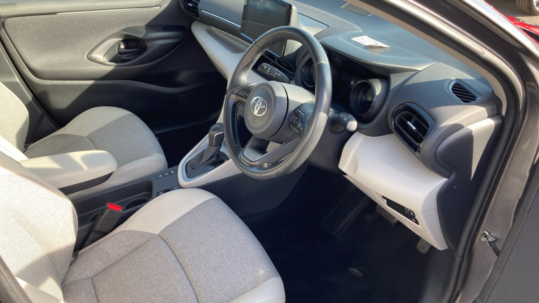 Toyota Yaris 1.5 Hybrid Excel 5dr CVT Hybrid Hatchback